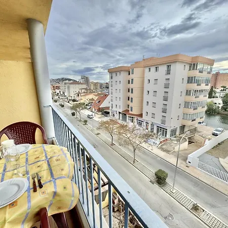 Stella Maris Apartment Roses